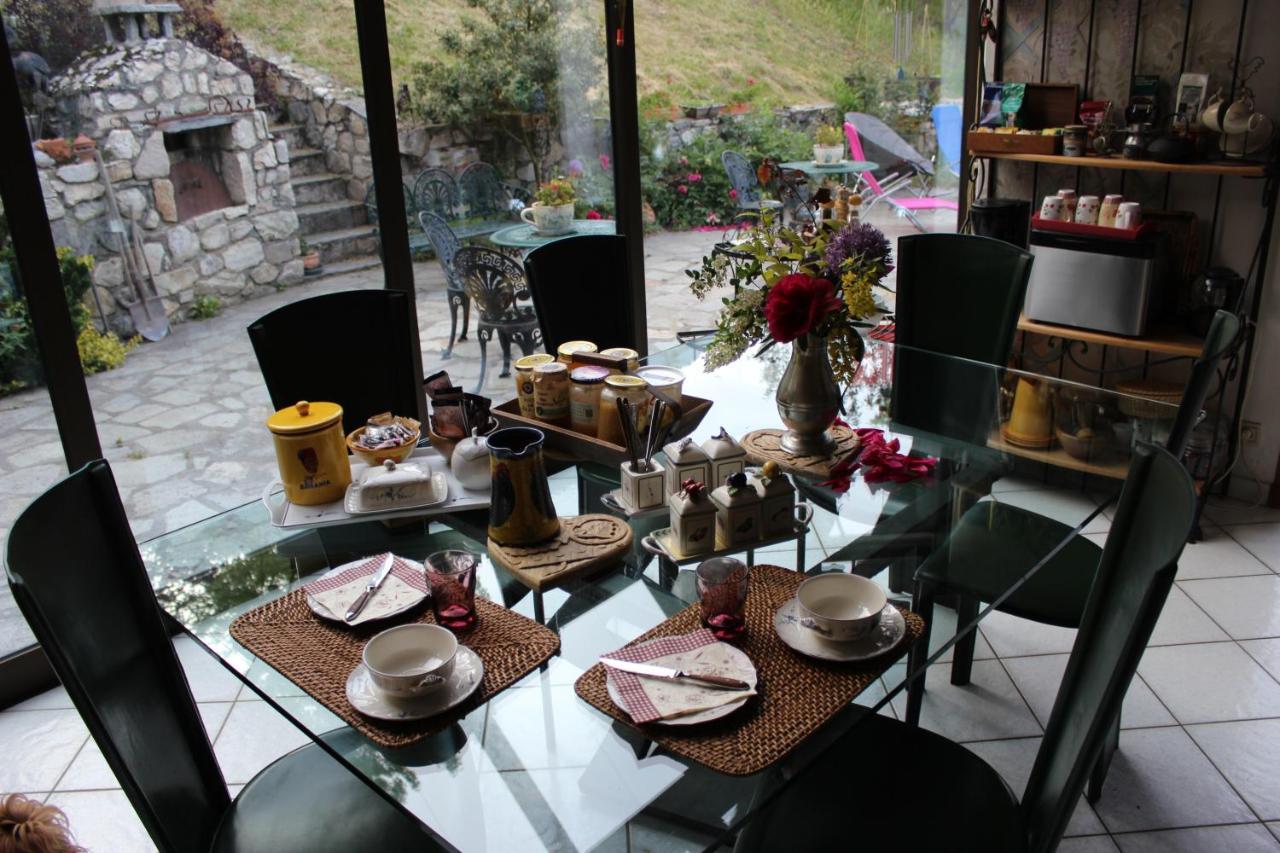 Les Tanneries Bed and Breakfast Villar-Saint-Pancrace Esterno foto